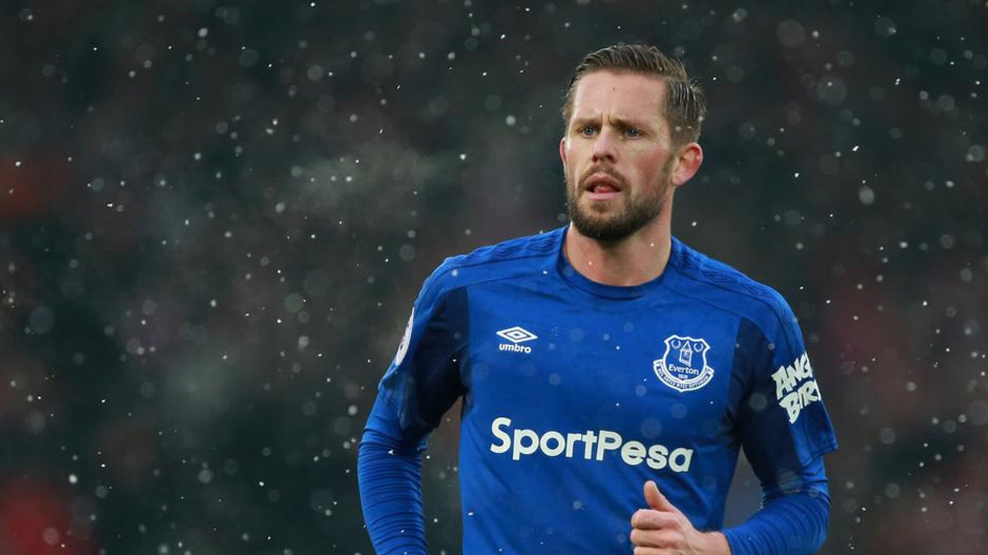 伊布赛点兑现，新疆男篮淘汰那不勒斯晋级四强，主帅激动落泪