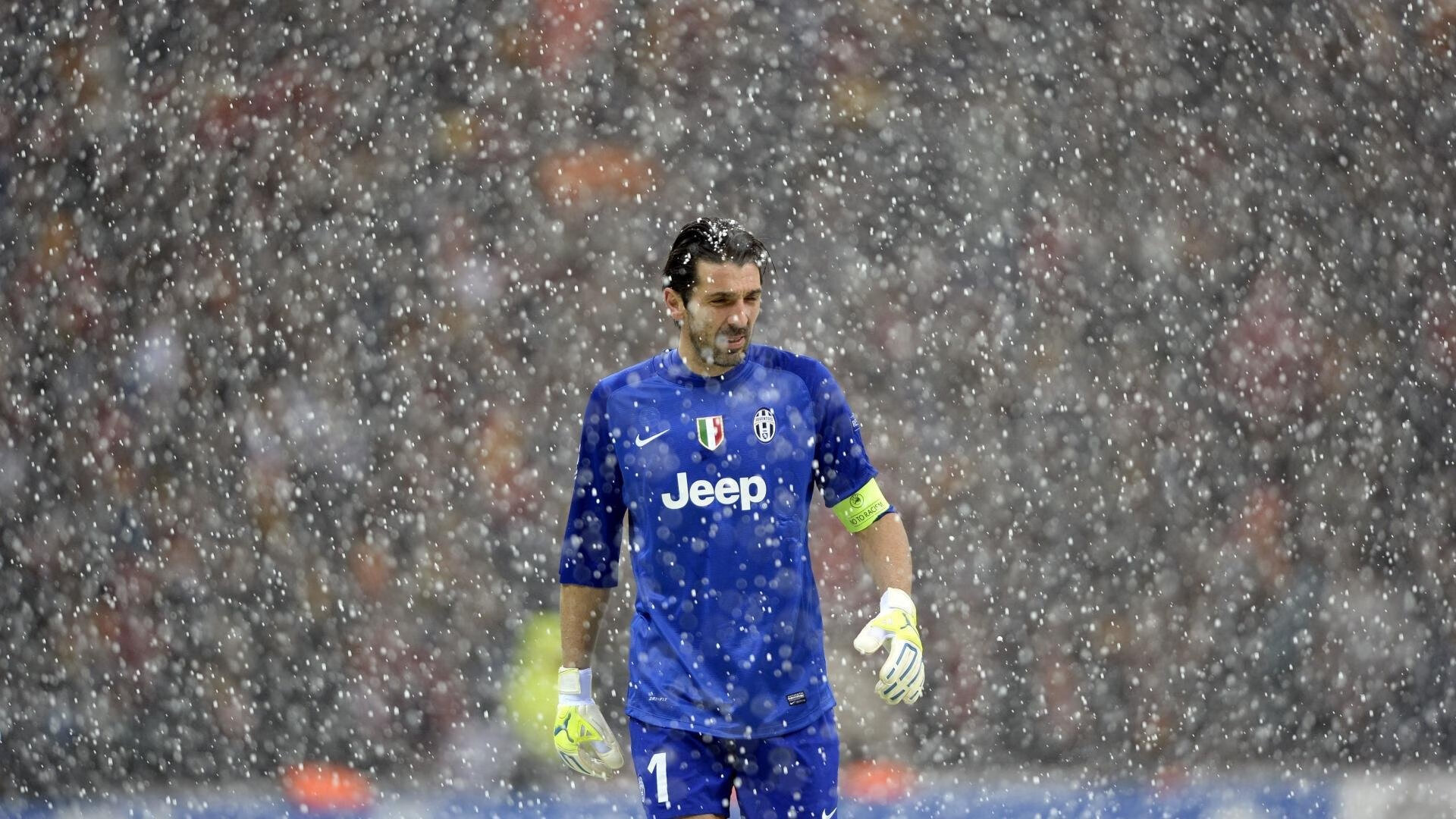 哈兰德连续十场比赛得分超过败北，加拿大队挑战极限！